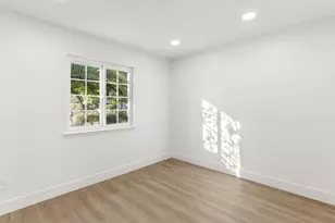 8169 Valley Green Dr, Sacramento, CA 95823 - Photo 21