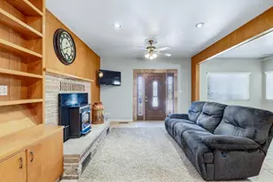 18326 Alba Rd, Escalon, CA 95320 - Photo 9