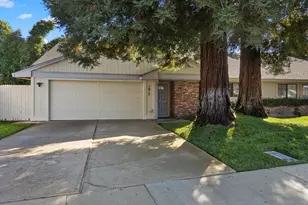 7015 Gloria Dr, Sacramento, CA 95831 - Photo 31