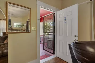 740 W Oak Street, Stockton, CA 95203 - Photo 7