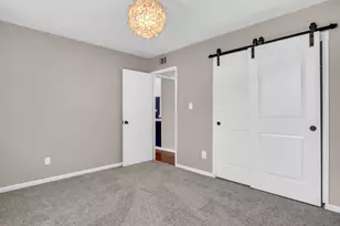 6926 Sylvan Rd, Citrus Heights, CA 95610 - Photo 19