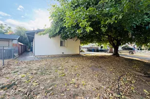 2709 Los Amigos Dr, Rancho Cordova, CA 95670 - Photo 5