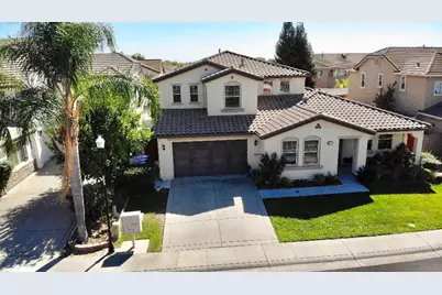 9817 Collie Way, Elk Grove, CA 95757 - Photo 5