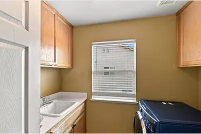 1570 Sage Sparrow Avenue, Manteca, CA 95337 - Photo 41