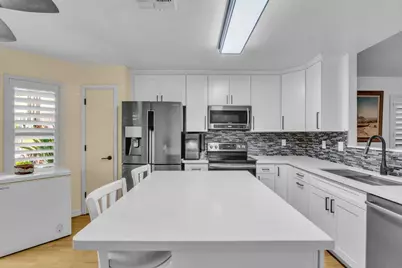 3047 Bridgeford Drive, Sacramento, CA 95833 - Photo 9