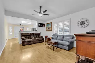 3047 Bridgeford Dr, Sacramento, CA 95833 - Photo 5