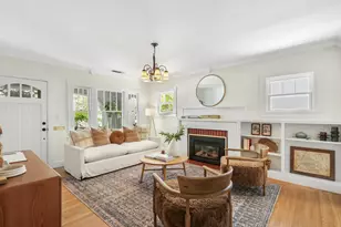 1812 Larkin Wy, Sacramento, CA 95818 - Photo 5