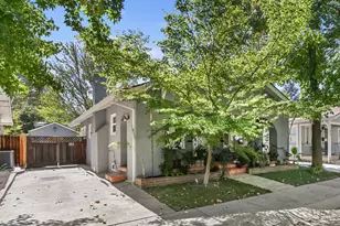 1812 Larkin Wy, Sacramento, CA 95818 - Photo 37