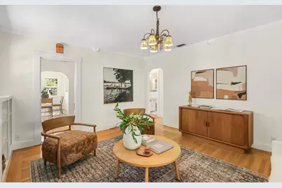 1812 Larkin Way, Sacramento, CA 95818 - Photo 7