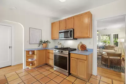 1812 Larkin Way, Sacramento, CA 95818 - Photo 11