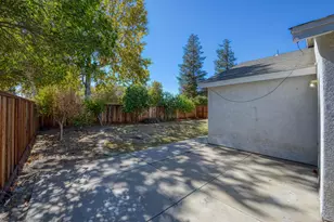 1010 Sparrow Hawk Ln, Patterson, CA 95363 - Photo 23