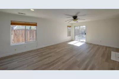 1010 Sparrow Hawk Lane, Patterson, CA 95363 - Photo 9