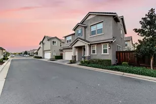 2229 Novi Dr, Riverbank, CA 95367 - Photo 3