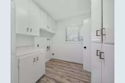 2821 Stafford Way, Sacramento, CA 95821 - Photo 59