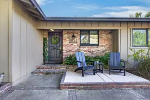 2821 Stafford Way, Sacramento, CA 95821 - Photo 7