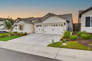 3205 Chickadee Ct, Rocklin, CA 95765 - Photo 5