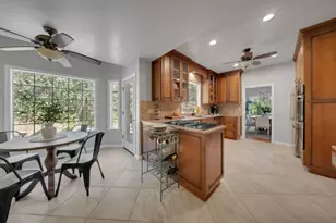10563 Rim View Cir, Auburn, CA 95603 - Photo 15