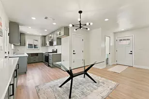 6431 Romack Cir, Sacramento, CA 95822 - Photo 17
