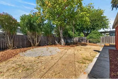 801 N Campus Way, Davis, CA 95616 - Photo 57