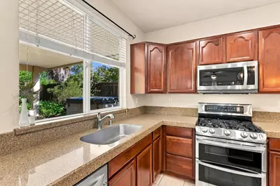 548 Watercolor Lane, West Sacramento, CA 95605 - Photo 13