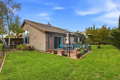 8499 Banyon Tree Court, Elk Grove, CA 95624 - Photo 37