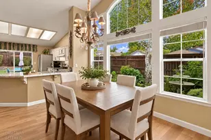 8499 Banyon Tree Ct, Elk Grove, CA 95624 - Photo 13