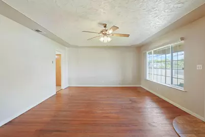 328 W Turner Road, Lodi, CA 95240 - Photo 9