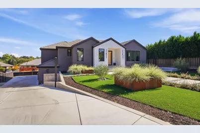 10925 Goldsborough Circle, Oakdale, CA 95361 - Photo 3