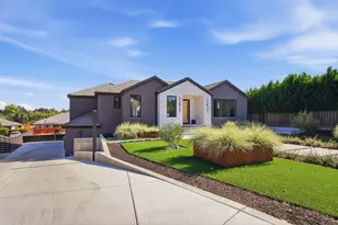 10925 Goldsborough Cir, Oakdale, CA 95361 - Photo 3