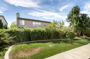 2624 Grazing Point Way, Elk Grove, CA 95757 - Photo 55