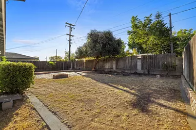 1410 Maplewood Drive, Modesto, CA 95350 - Photo 41