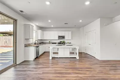 12727 Thorntonhall Drive, Rancho Cordova, CA 95742 - Photo 9