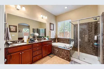 4403 Cherry Blossom Lane, Turlock, CA 95382 - Photo 37