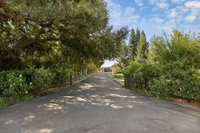 12684 E Tokay Colony Road, Lodi, CA 95240 - Photo 3