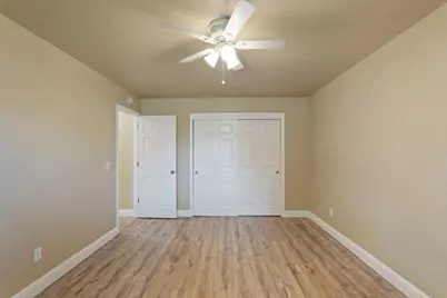 445 Almond Drive #13, Lodi, CA 95240 - Photo 23