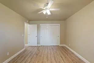 445 Almond Dr, Lodi, CA 95240 - Photo 9