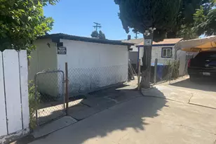 303 Locust Ave, Manteca, CA 95337 - Photo 9