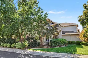 7121 Paul Do Mar Way, Elk Grove, CA 95757 - Photo 3