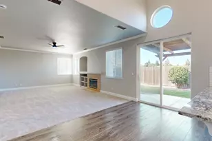 181 Royal River Dr, Yuba City, CA 95991 - Photo 13