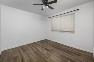 1715 W Swain Rd, Stockton, CA 95207 - Photo 15