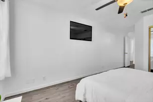 4306 Valley Hi Dr, Sacramento, CA 95823 - Photo 11
