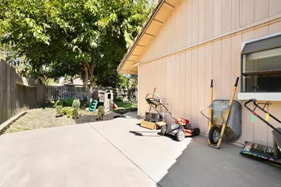 643 Germaine Drive, Galt, CA 95632 - Photo 29