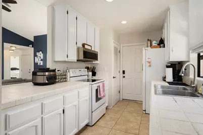 643 Germaine Drive, Galt, CA 95632 - Photo 11