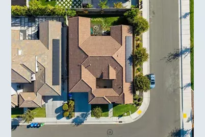 8132 Seahorse Way, Elk Grove, CA 95757 - Photo 31