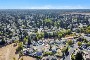 8981 Mandalay Ct, Elk Grove, CA 95624 - Photo 33