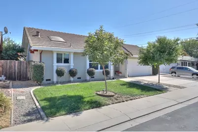 3808 Poinsettia Drive, Modesto, CA 95356 - Photo 3