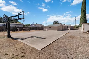 809 N Township Rd, Yuba City, CA 95993 - Photo 37