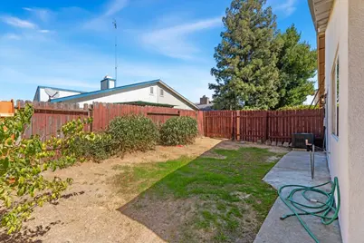 7201 Willow Wind Court, Sacramento, CA 95828 - Photo 19