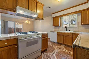 913 Sylvia St, Gustine, CA 95322 - Photo 9