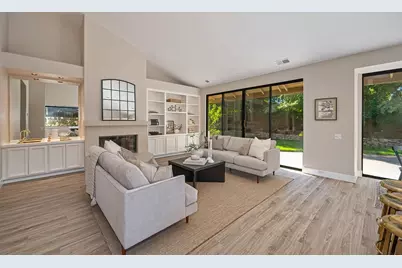 11380 Huntington Village Lane, Gold River, CA 95670 - Photo 19